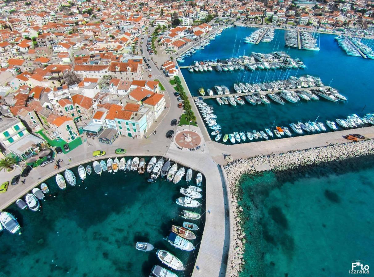 Apartmani Gabriella Vodice Exteriér fotografie
