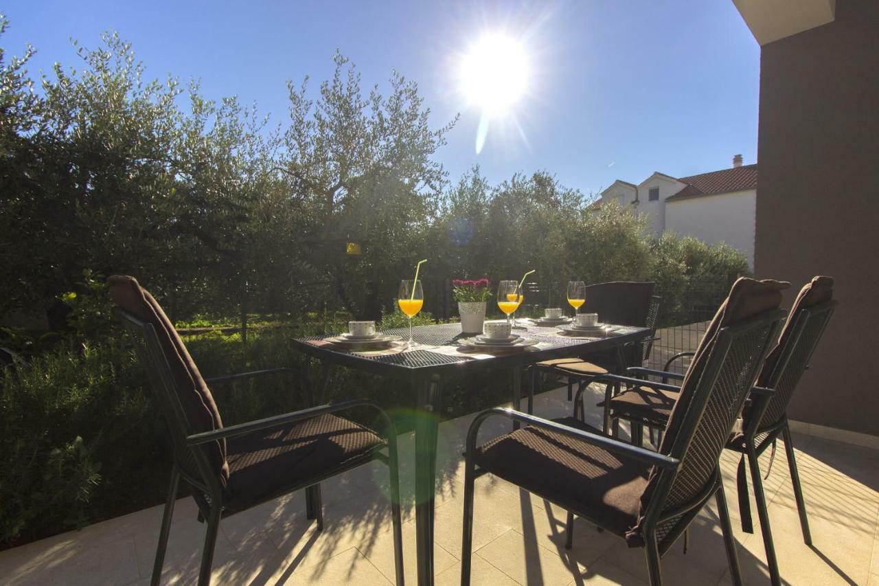 Apartmani Gabriella Vodice Exteriér fotografie